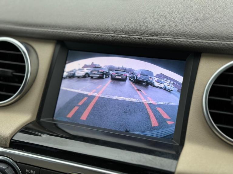 2012 Land Rover Discovery 4 3.0 SD V6 HSE Auto 4WD Euro 5 5dr ESTATE Diesel Automatic