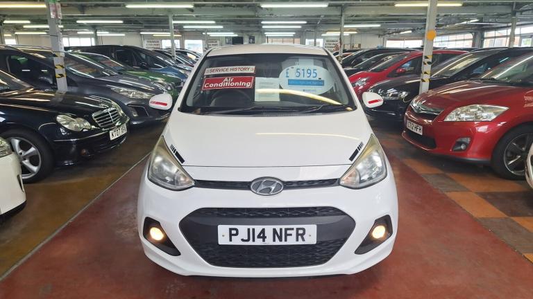 2014 Hyundai i10 1.0 SE 5-Door From £4,395 + Retail Package HATCHBACK Petrol Manual
