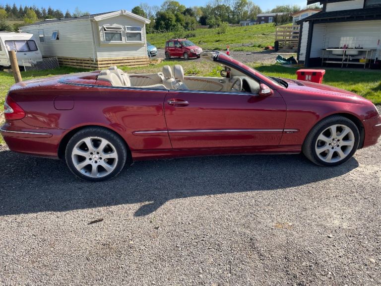 Mercedes-Benz, CLK, Convertible, 2004, Manual, 2597 (cc), 2 doors