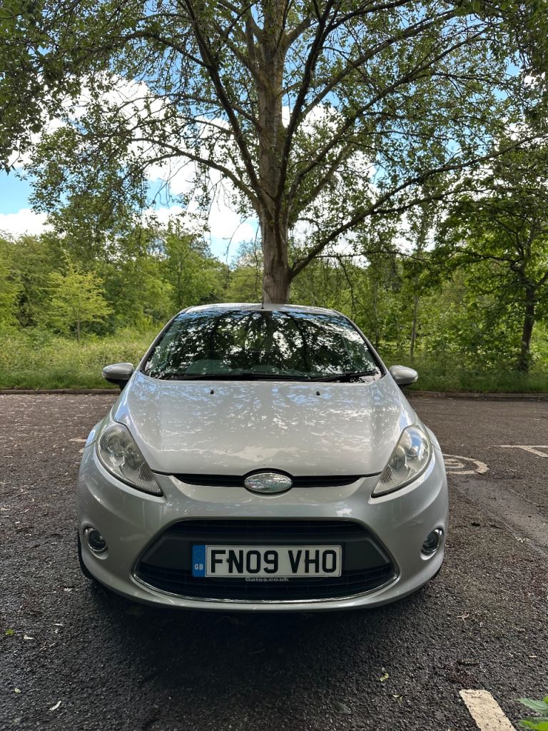 Ford, FIESTA, Hatchback, 2009, Manual, 1560 (cc), 5 doors