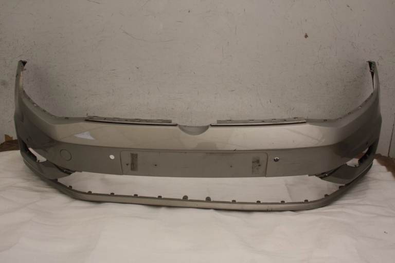 VW Golf Front Bumper 2017 TO 2020 5G0807221FL Genuine *DAMAGED*