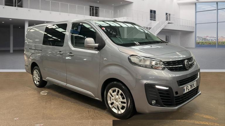 Vauxhall Vivaro 2.0 Turbo D 3100 Sportive 6 Seat LWB Crew Van  DIESEL 2021/71