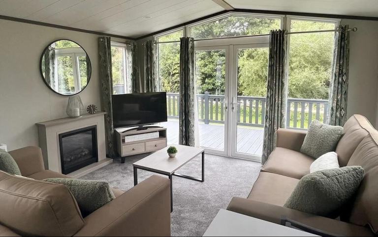 Victory Riverwood 40x13 in Twyning  - Lodge / Caravan 