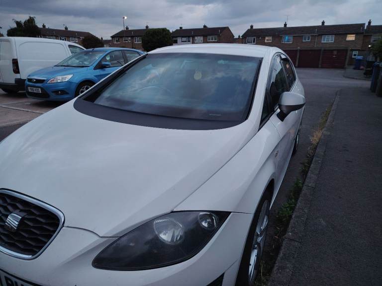 Seat, LEON, Hatchback, 2011, Manual, fr cr tdi1968 (cc), 5 doors