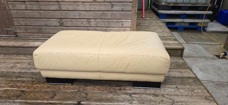  large Footstool  