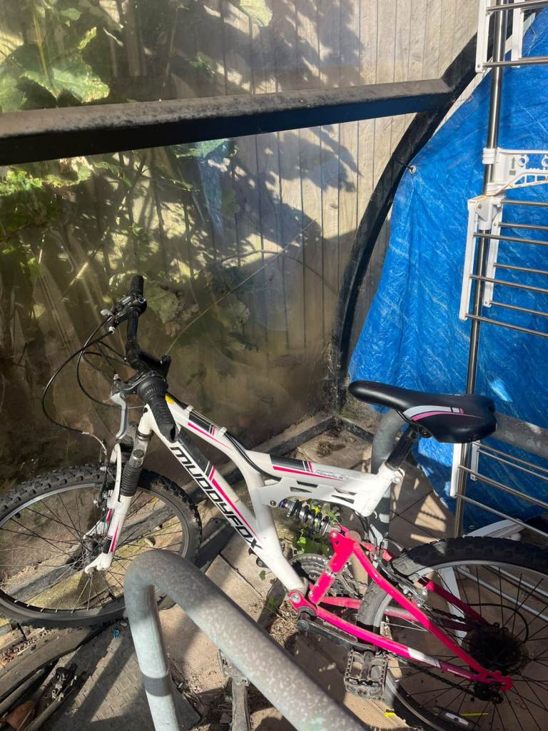 Muddy fox bike