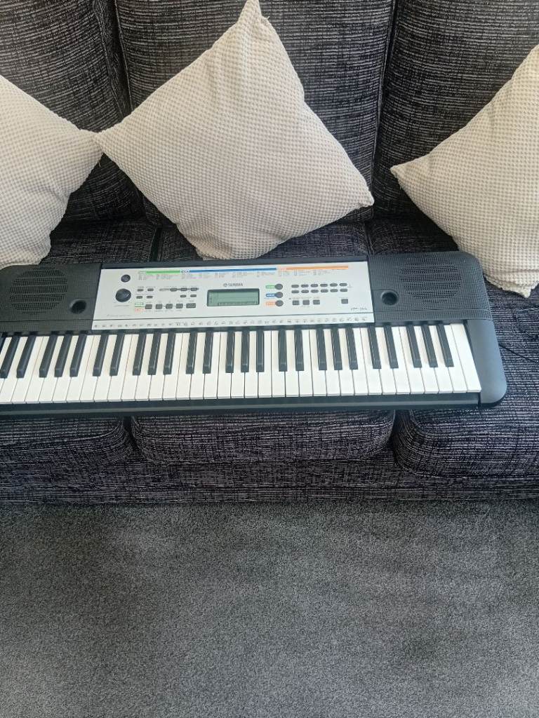 Yamaha Keyboard