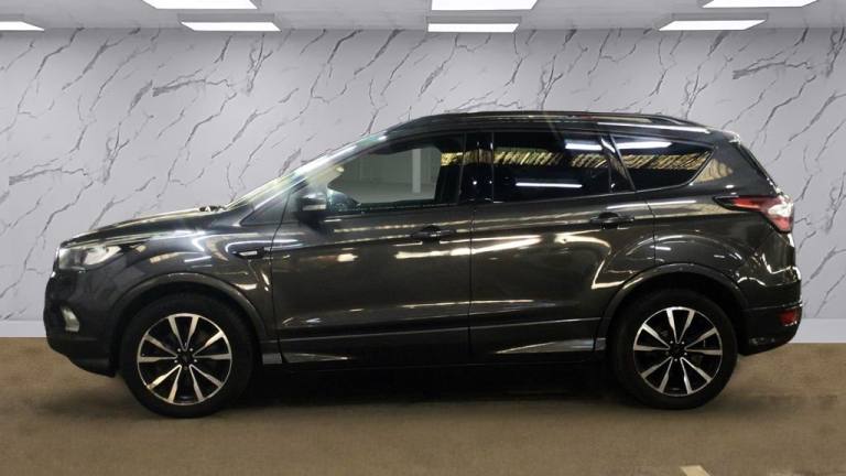 2017 Ford Kuga 1.5 TDCi ST-Line 5dr Auto 2WD HATCHBACK DIESEL Automatic