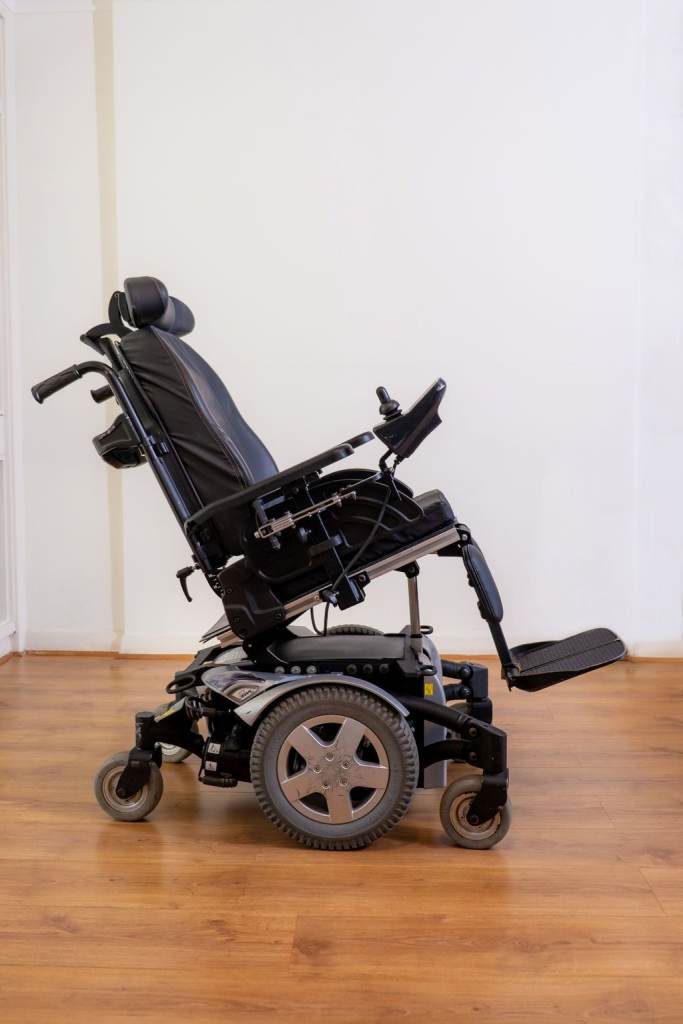 Electric Wheelchair - Invacare TDX SP2