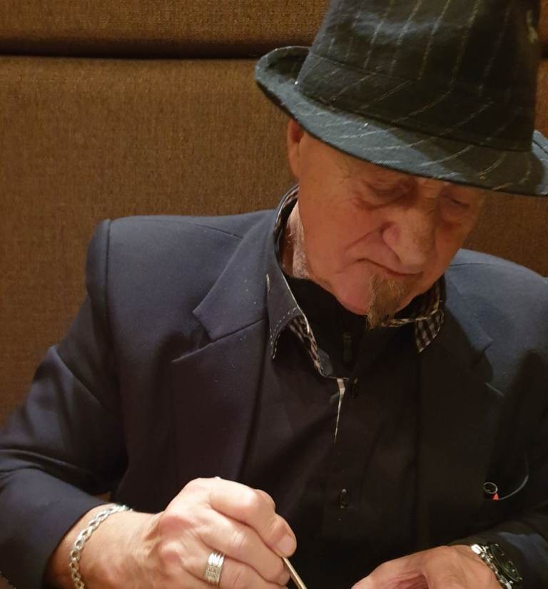 TRAVEL COMPANION WANTED