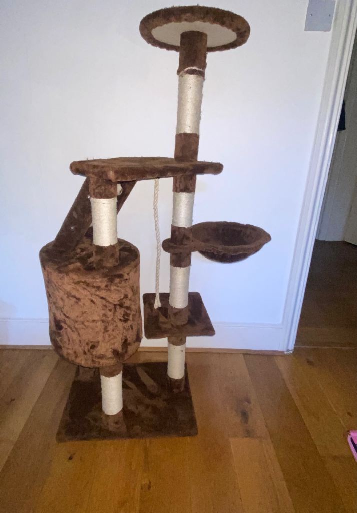 Chocolate brown 2 tier cat tree 