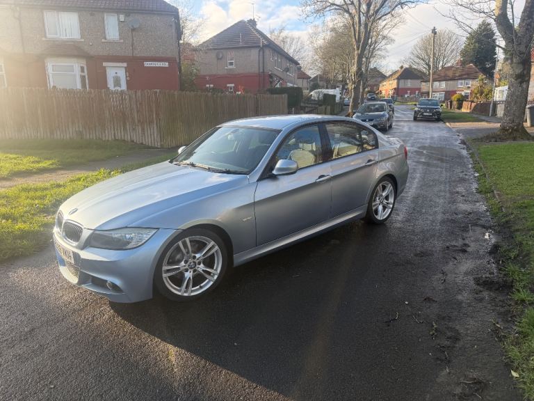 BMW 320d M SPORT LCI