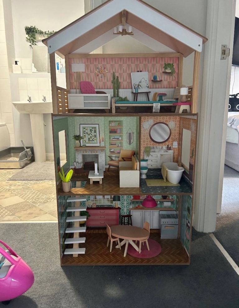 Large Wooden Dolls House with Furniture – Good Condition