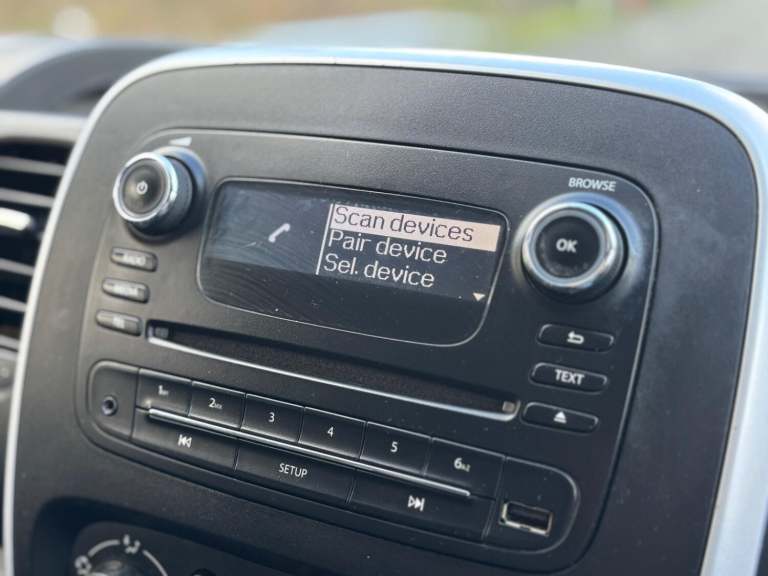 VAUXHALL VIVARO 1.6 CDTi 2700 BiTurbo ecoFLEX Sportive 2015