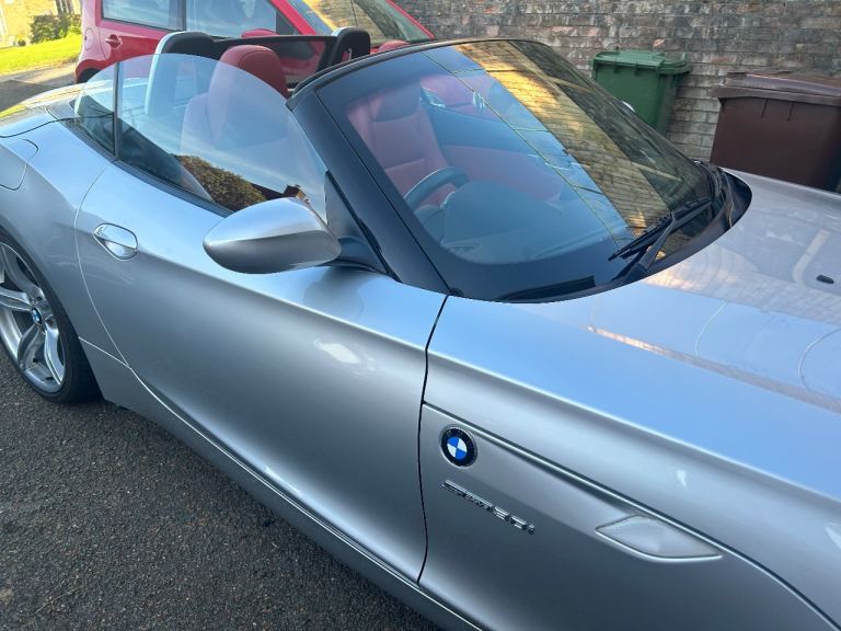 BMW, Z4, Convertible, 2011, Semi-Auto, 2996 (cc), 2 doors