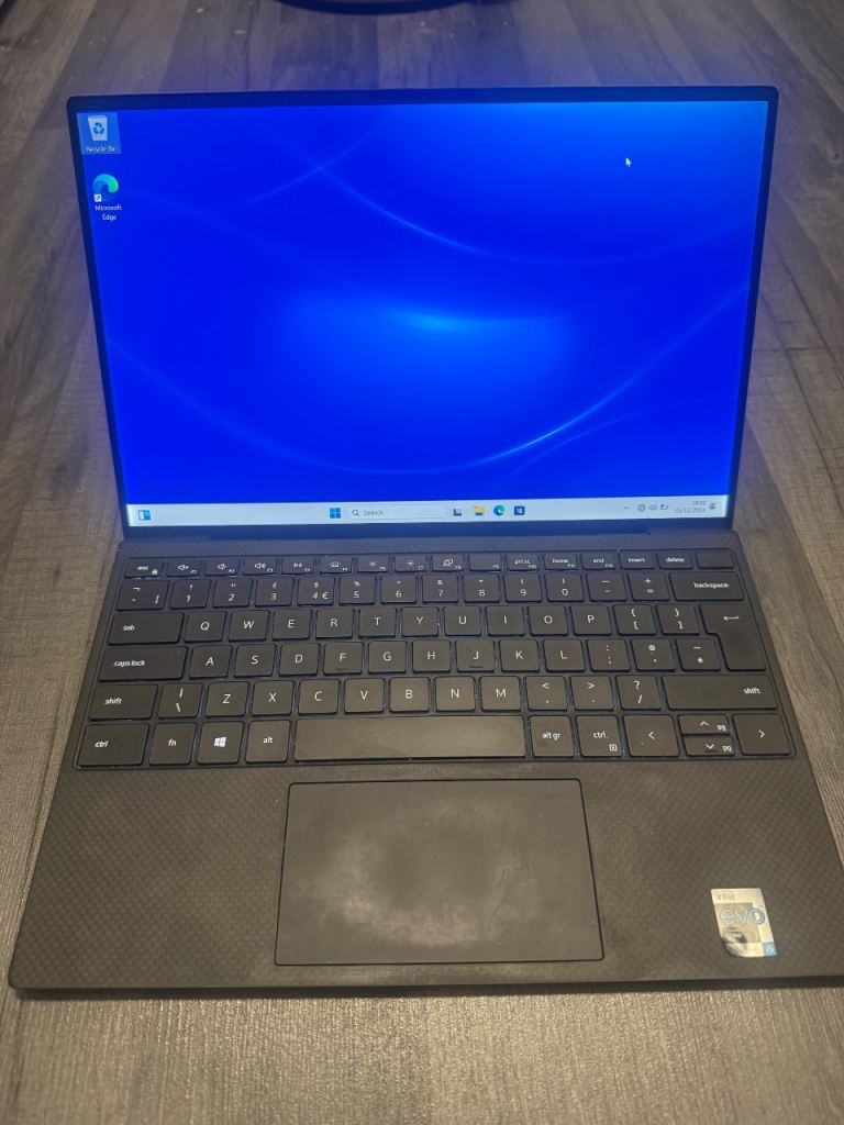 Dell XPS 13 9310  Laptop - White, Good Condition, 512GB SSD
