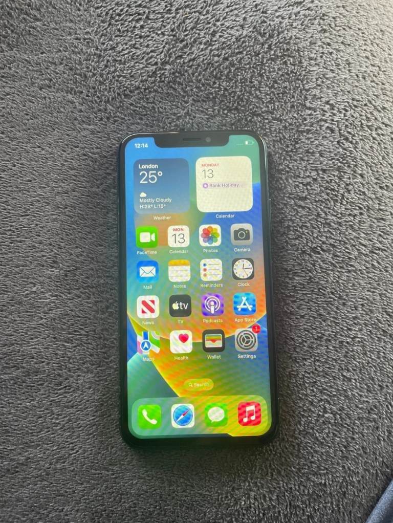 Apple iPhone X Grey – Good Condition