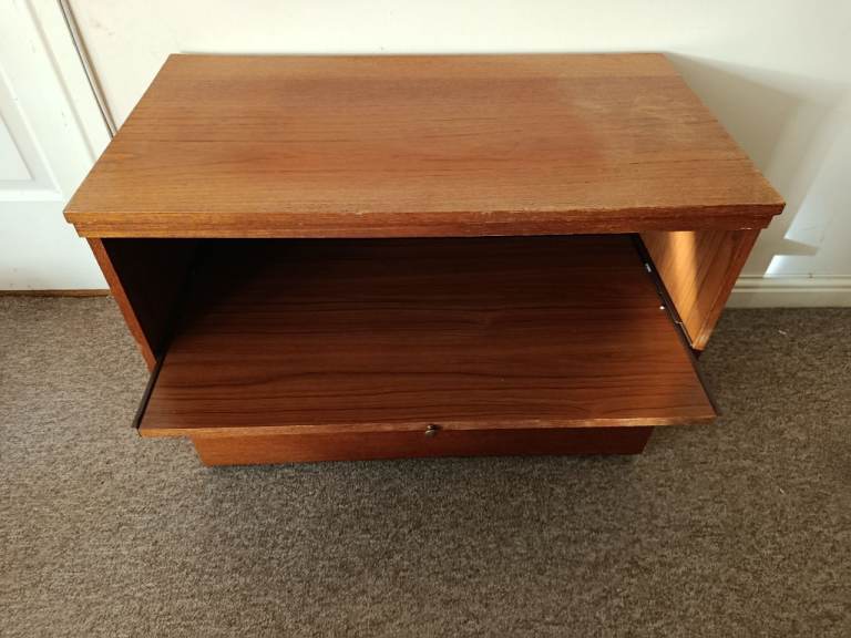 Vintage Mid-Century Teak Side Cabinet / TV Unit With Front Castors