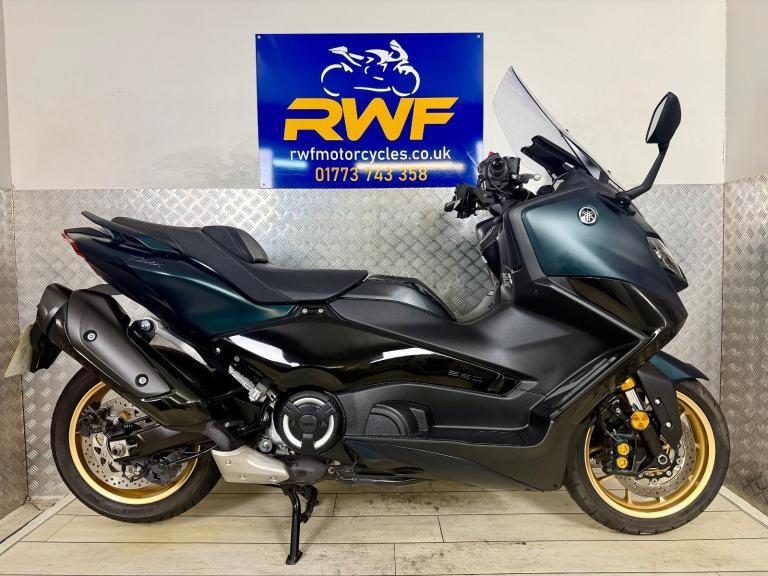 YAMAHA TMAX TECH MAX (XP560D) 2024, 73 REG ONLY 3,265 MILES, FSH, SUPERB COND
