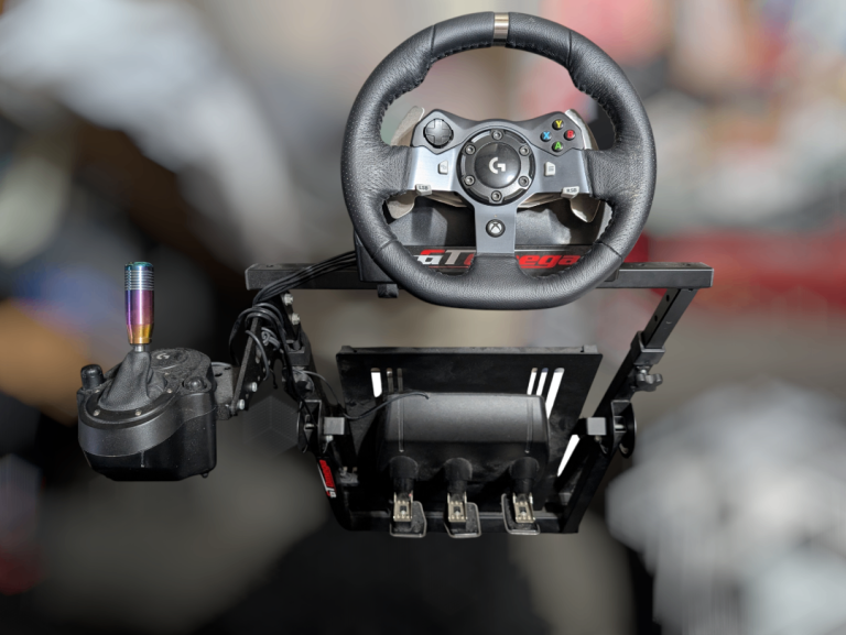 Sim racing setup - Logitech g920 - GT omega stand