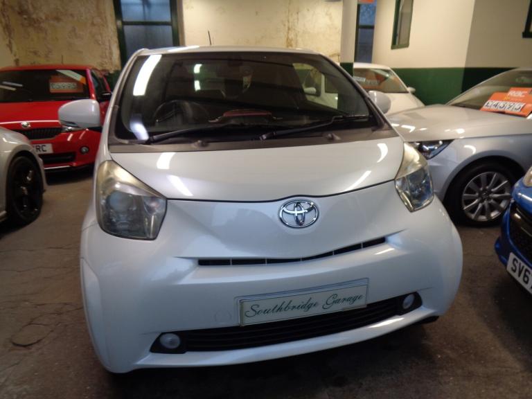 2011 Toyota IQ 1.0 VVT-i (2) 3dr HATCHBACK Petrol Manual
