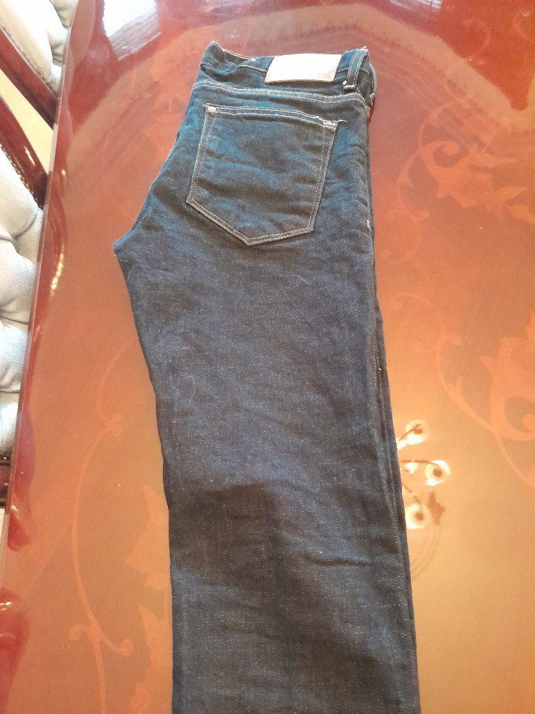 Worn Once H&M DENIM SLIM/SKINNY Dark Blue/Black Jeans Size W32 L34