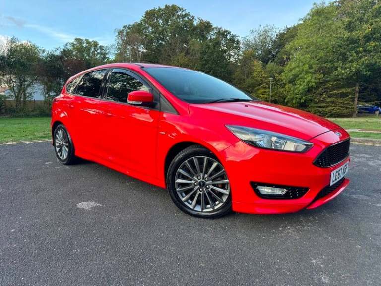 Ford Focus ST-LINE