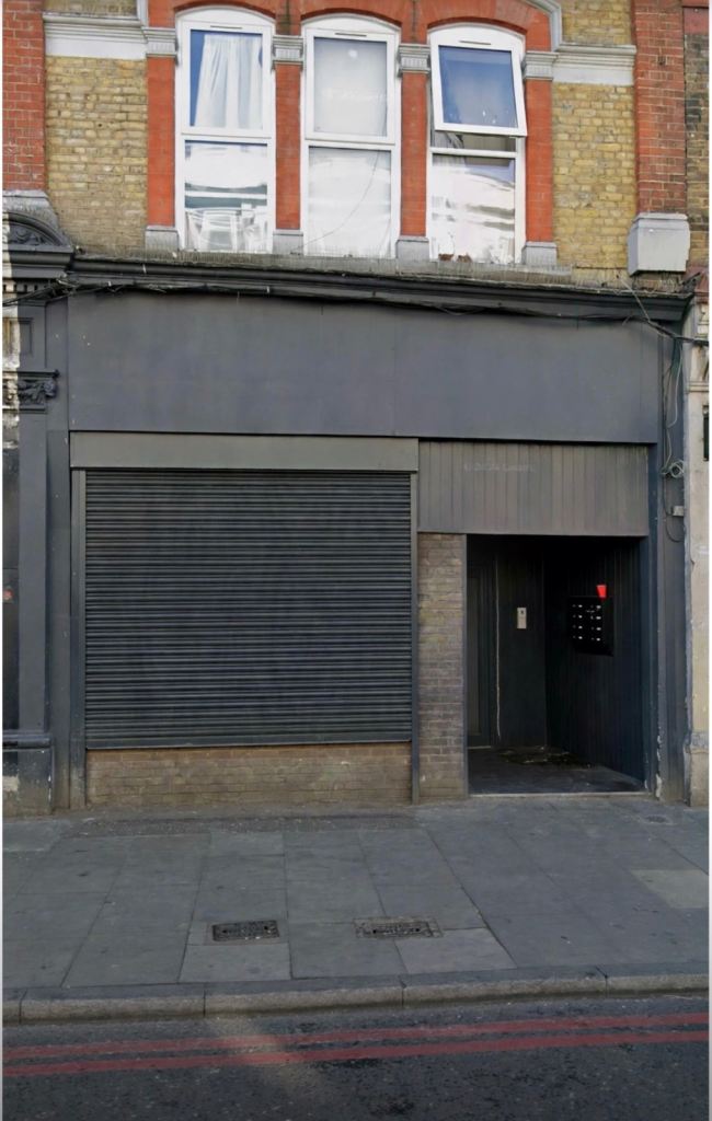 RETAIL SHOP/OFFICE TO LET - CAMBERWELL CHURCH STREET SE5 - 830 SQ FT - £20 / SQ FT