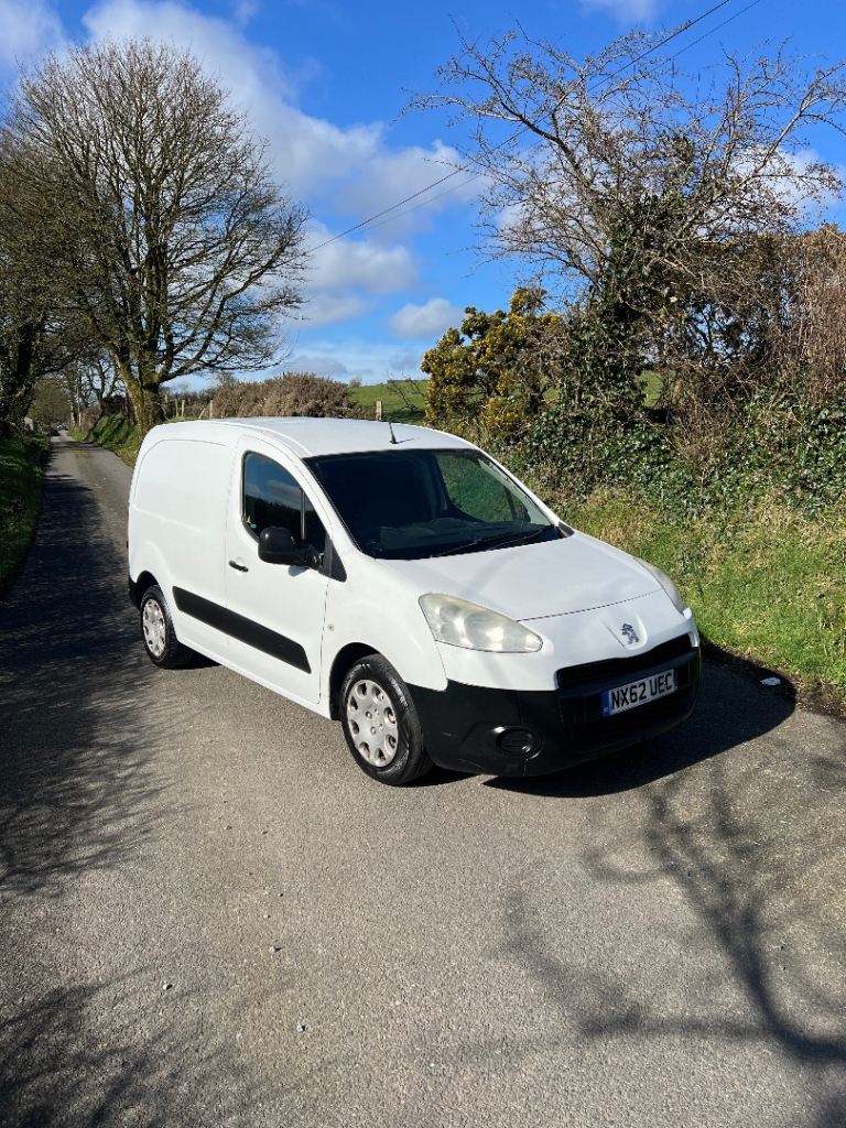 2012 Peugeot partner 1.6hdi Berlingo combo transit vivaro Leon golf