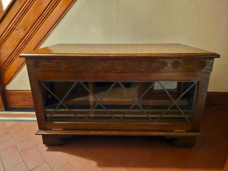 image for Vintage Oak Old Charm Glass TV Cabinet Stand