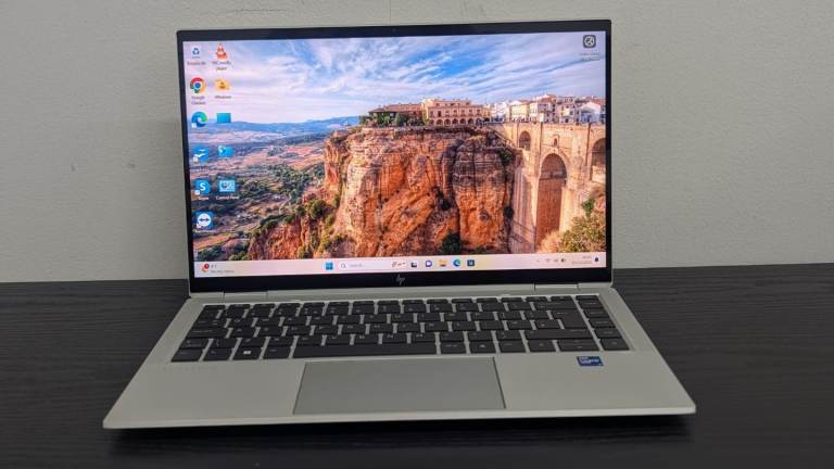 4k Touchscreen with Pen 🖊️HP EliteBook x360 G8 Laptop  – Intel i7 | 32 GB | 512GB SSD | Win 11 Pro