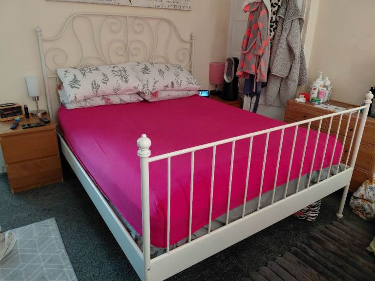 White IKEA Metal King Bed Frame – Good Condition