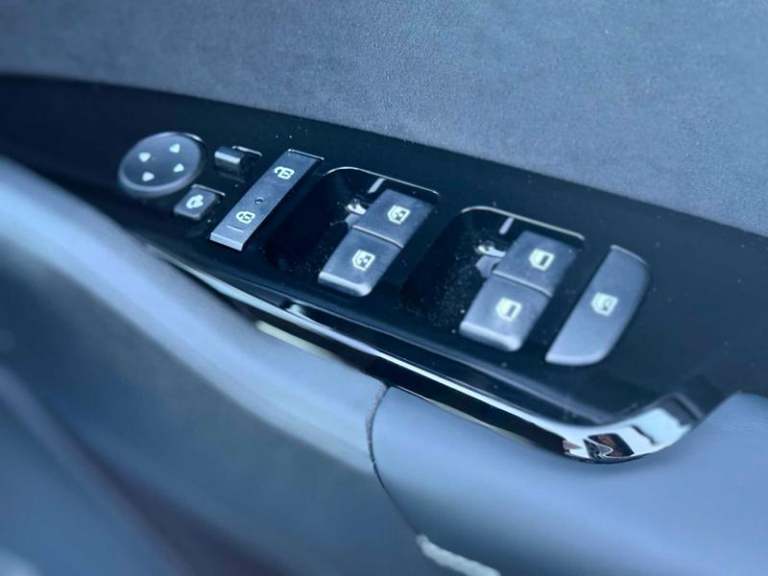 2025 Kia Sportage 1.6T GDi 207 HEV GT-Line 5dr Auto Automatic SUV Hybrid Automatic