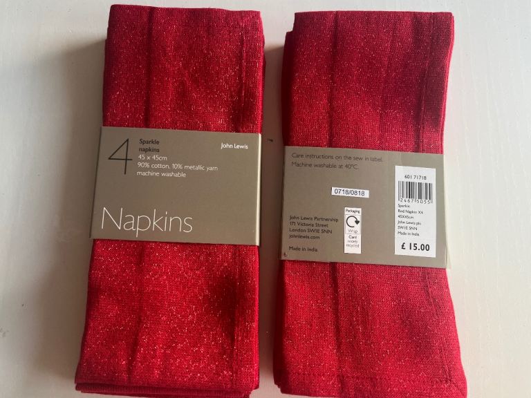 8 John Lewis Red Sparkle Serviettes 