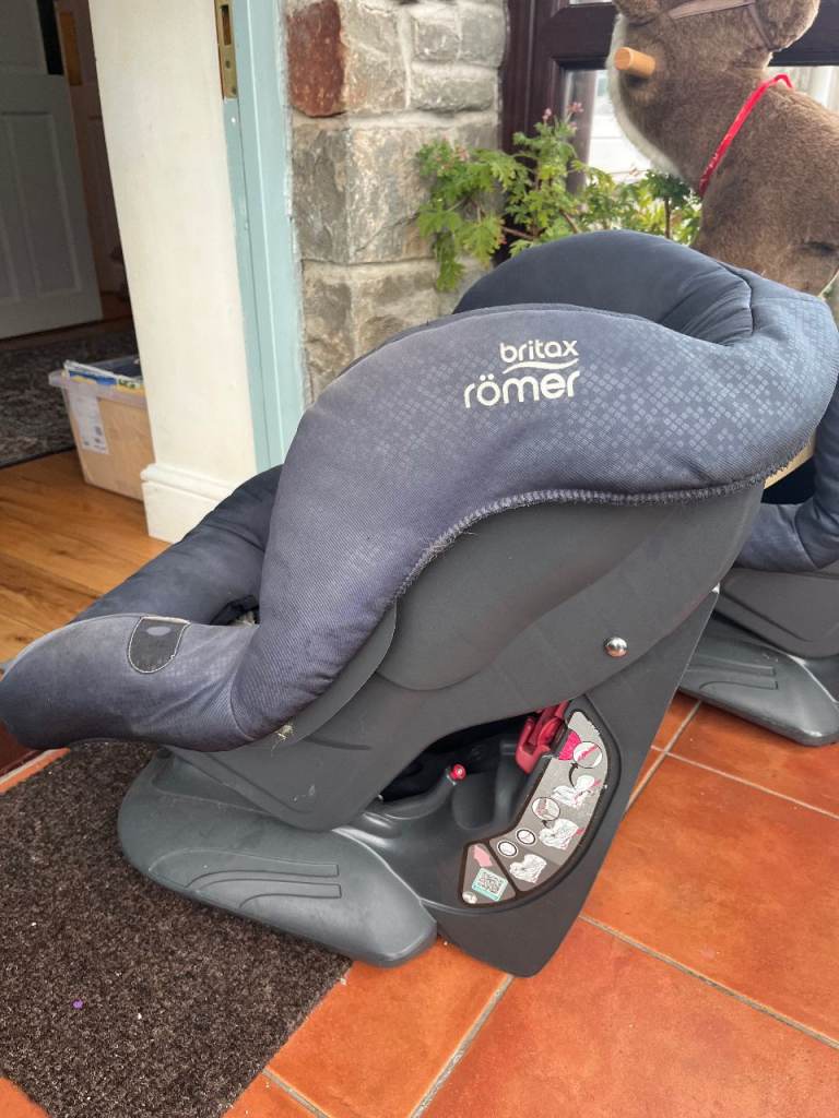 Car seats for toddler Britax Römer -2 available 