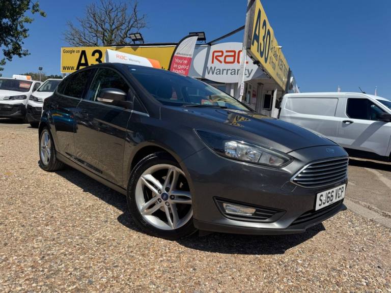 2016 Ford Focus 1.5 TDCi Zetec Euro 6 (s/s) 5dr Hatchback Diesel Manual