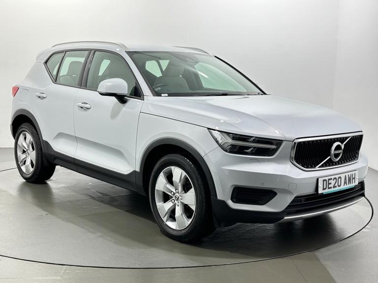 2020 Volvo XC40 2.0 D3 Momentum 5dr AWD Geartronic ESTATE DIESEL Automatic