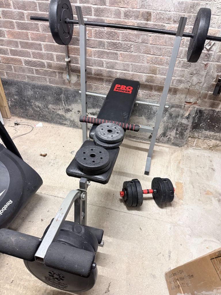 Weight bench and weights