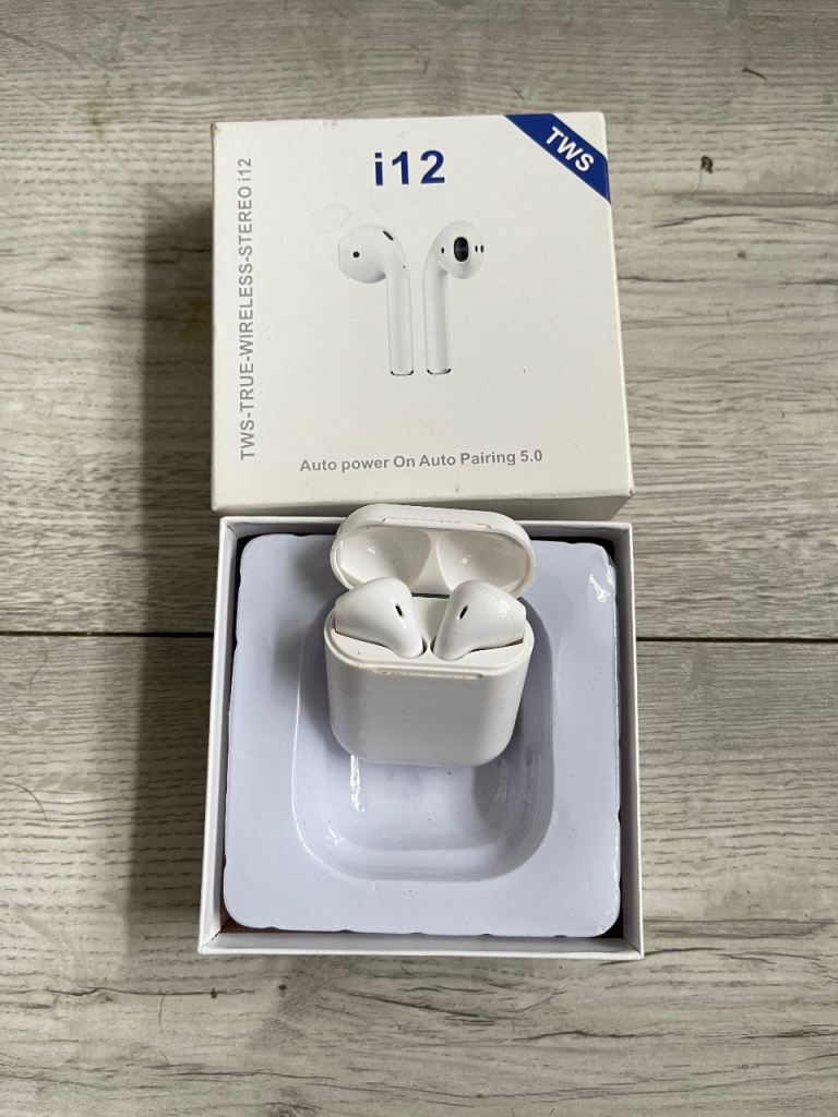 i12 TWS True Wireless Stereo Earbuds – Brand New