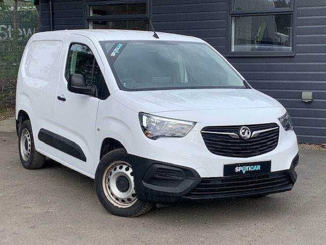  Vauxhall Combo Cargo 2300 1.5 Turbo D 100ps H1 Dynamic Van Diesel