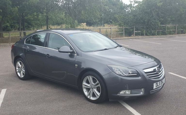 Vauxhall, INSIGNIA, Hatchback, 2011, Manual, 1796 (cc), 5 doors