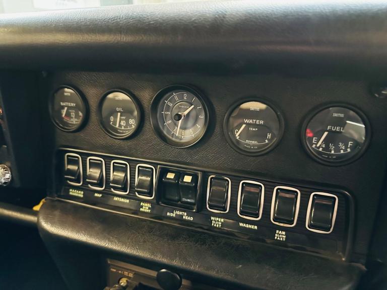  Jaguar E-Type Manual