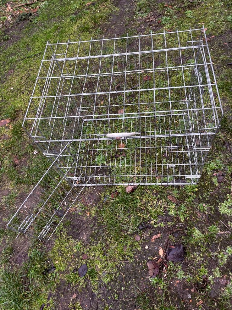 Dog / pet / animal folding metal cage