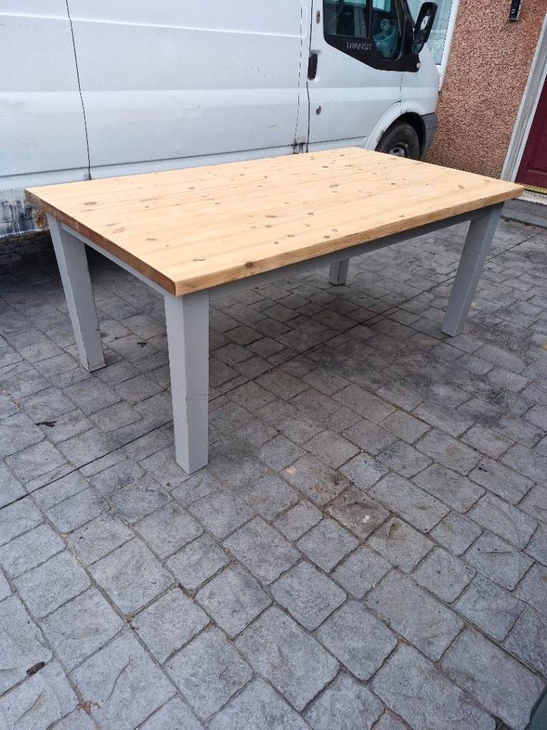 Lovely solid dining table (no chairs) £65