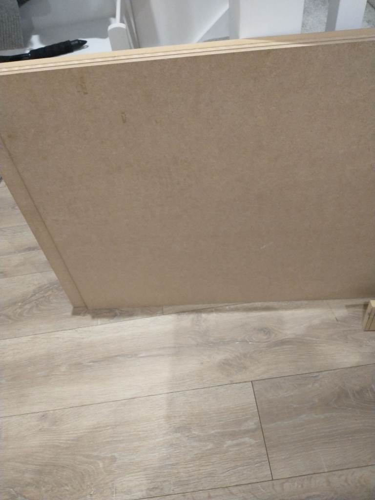 A sheet of 9mm MDF board 