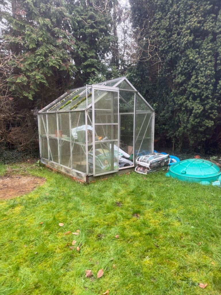 Greenhouse - free to dismantle and collect 