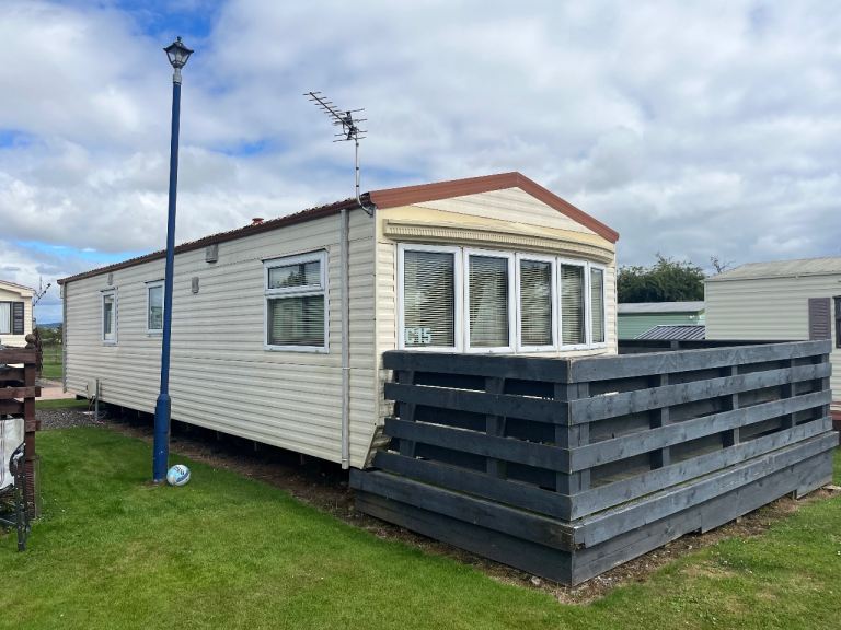 Static caravan for sale on North Lodge site