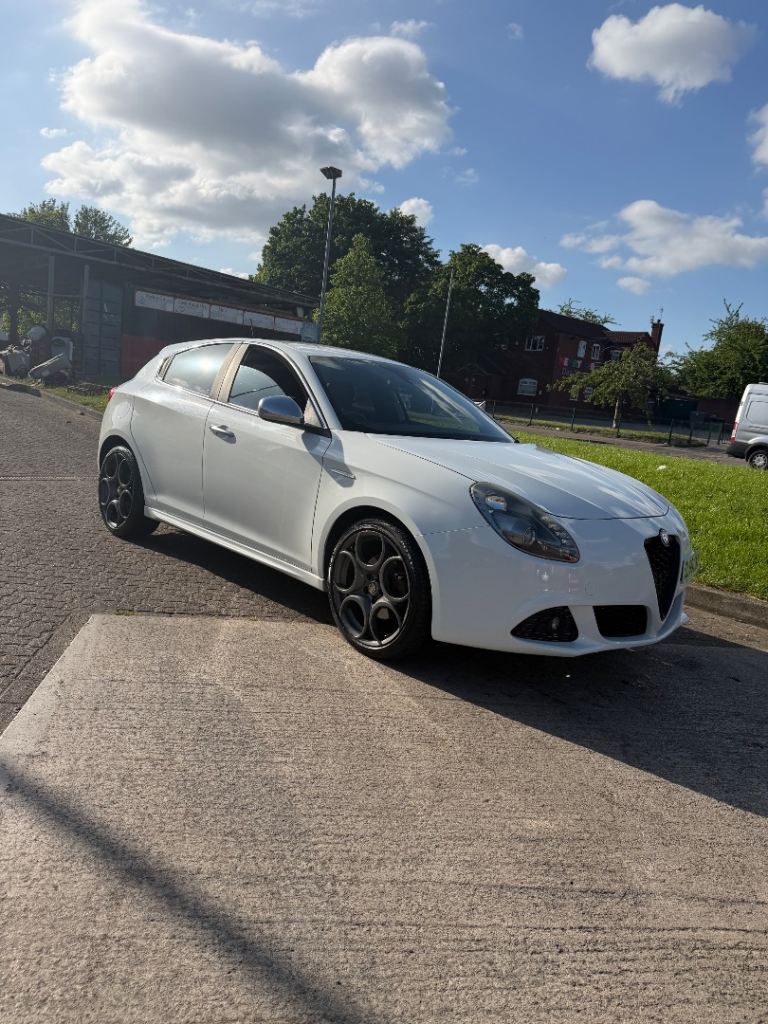 Alfa Romeo, GIULIETTA, Hatchback, 2010, Manual, 1368 (cc), 5 doors