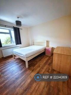 1 bedroom in Walter Road, Wokingham, RG41 (#2234369)