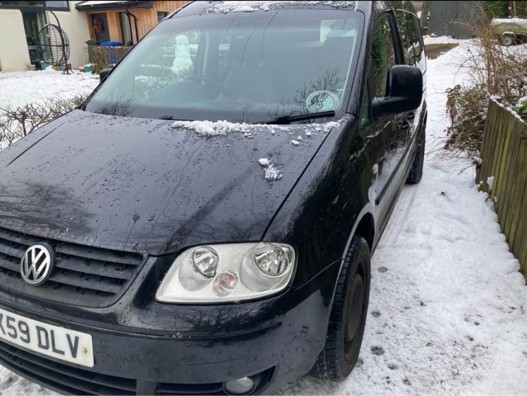 Black Volkswagen, CADDY MAXI LIFE, 1.9TDI PD105, MPV, 2010, Manual, 1896 (cc), 5 doors